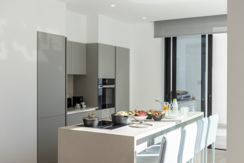 5 Star Villa Periyiali Seaside Haven - Cliffside Coastal Retreat