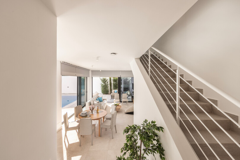 5 Star Villa Periyiali Seaside Haven - Cliffside Coastal Retreat
