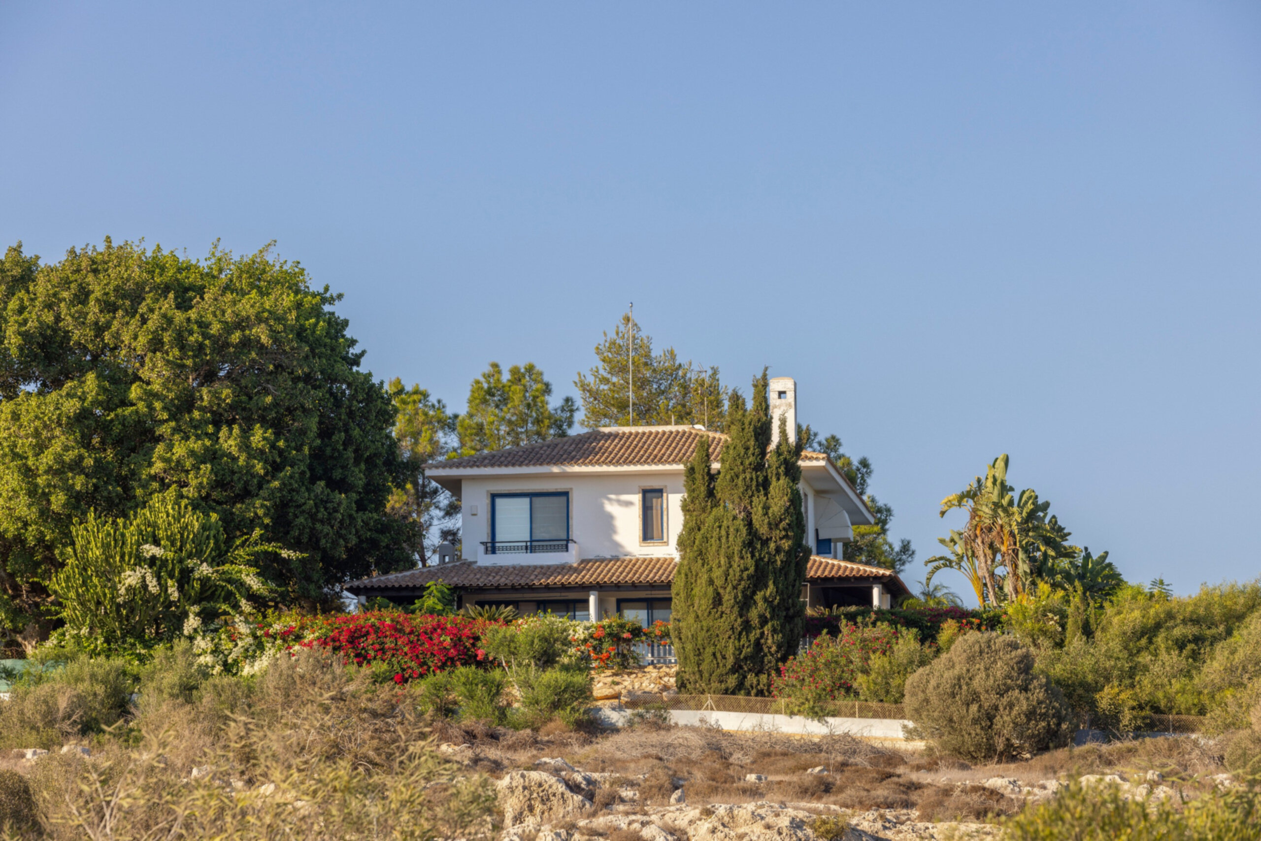 5 Star Villa Sycamore Seaview - Tranquil Countryside Escape.