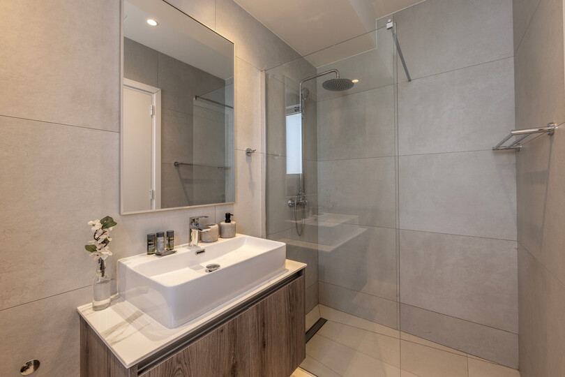 5 Star Villa Leomi Seaside - Coastal View Retreat.