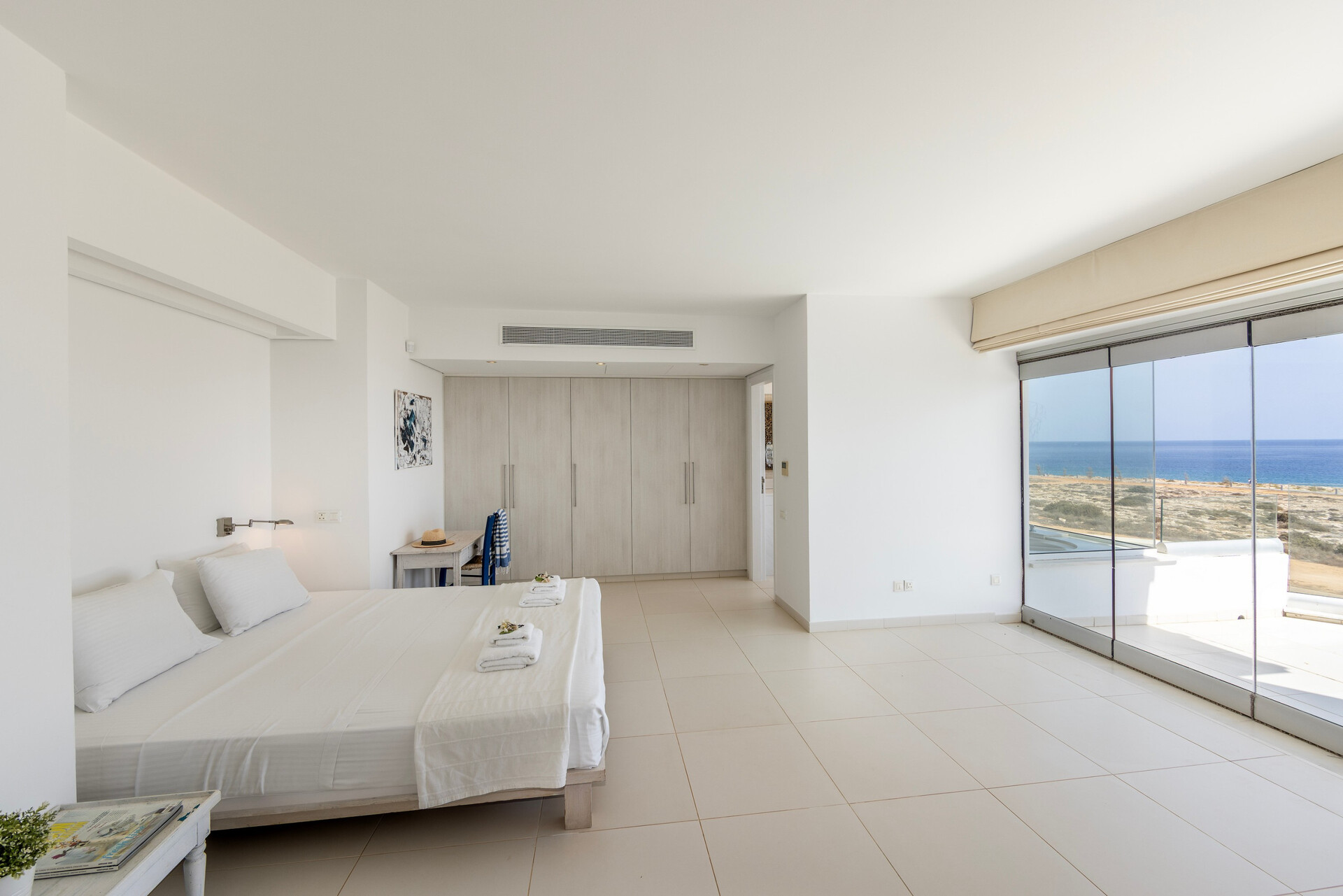 5 Star Villa AleMar Seafront - Designer Coastal Elegance