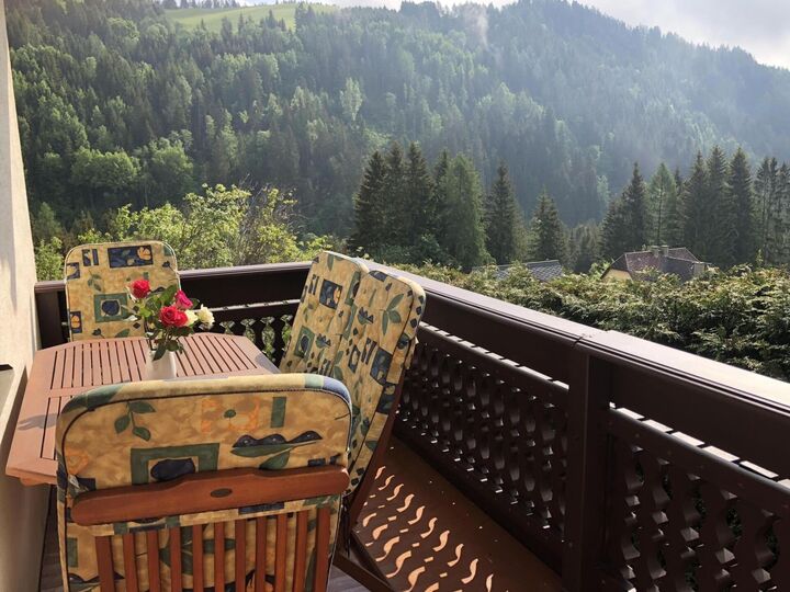 4-Bed House with Mountain View in Murtal, Sleeps 10, 1111, Granitzen, Austria