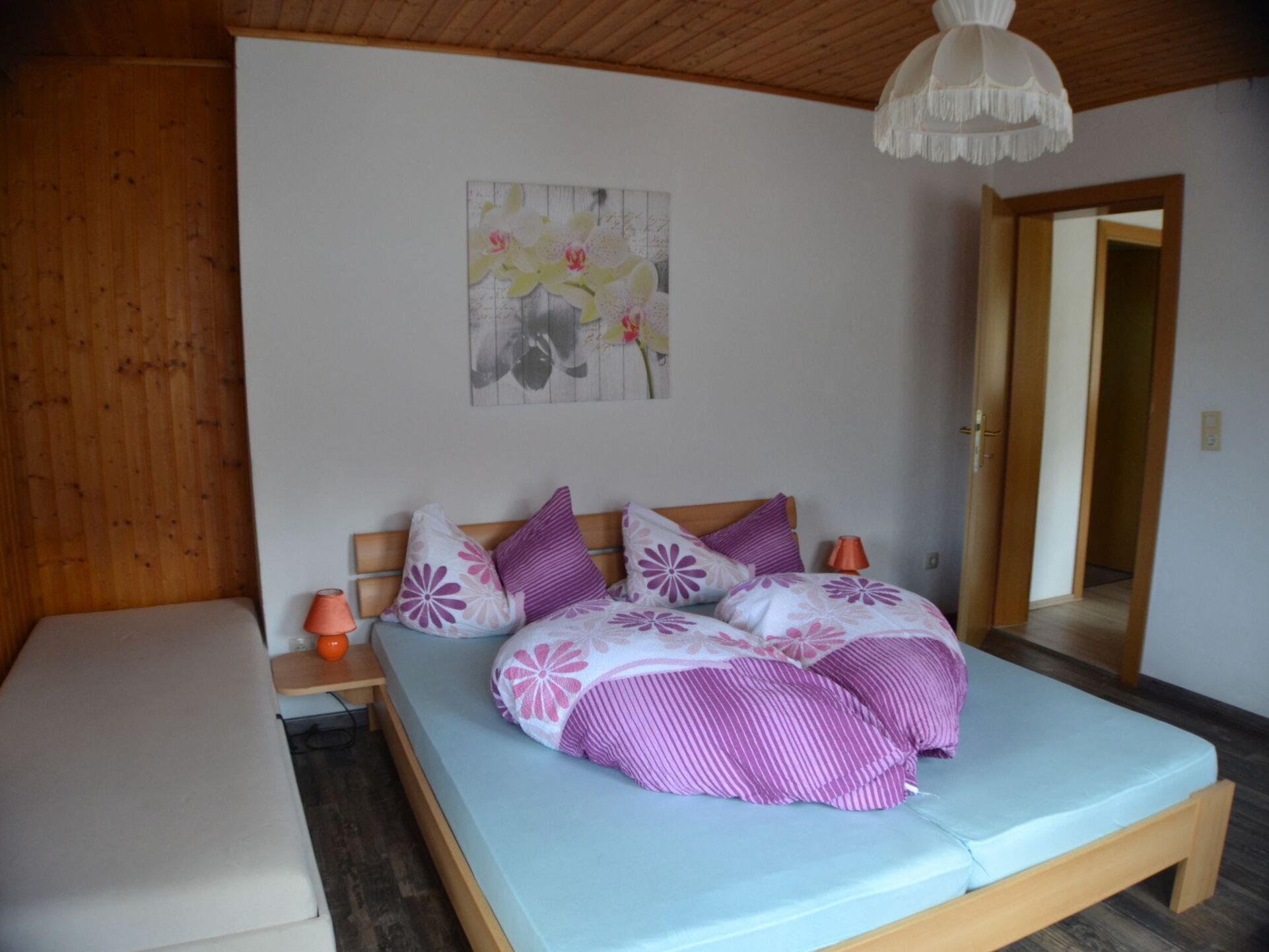 2-Bed Apartment with Mountain View in Imst, Sleeps 5, 1286