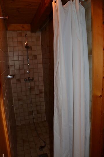 Beautiful 2-Bed House in Volkermarkt, Sleeps 5, 1044