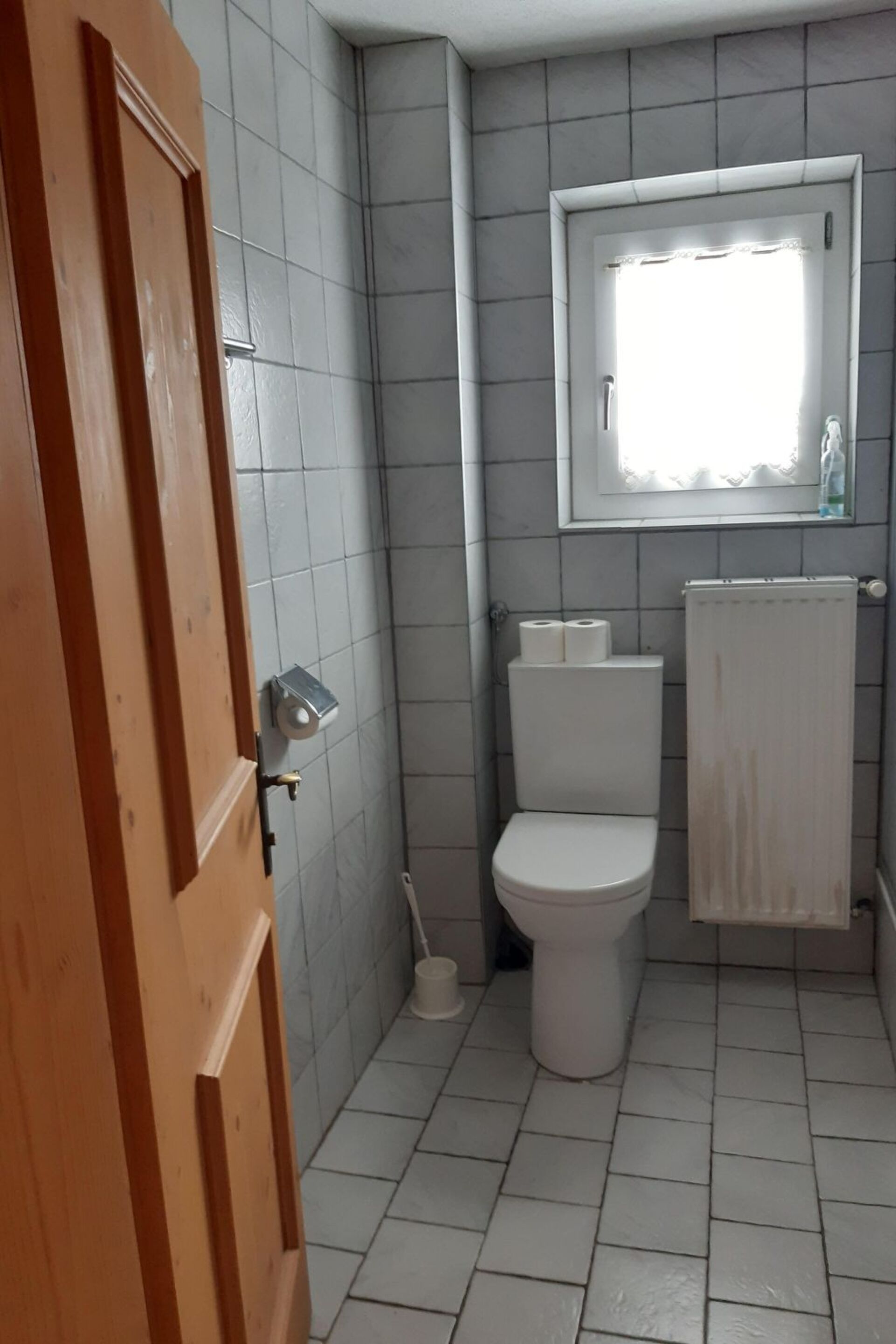 Serene 2-Bed Apartment in Reutte, Sleeps 4, 1304