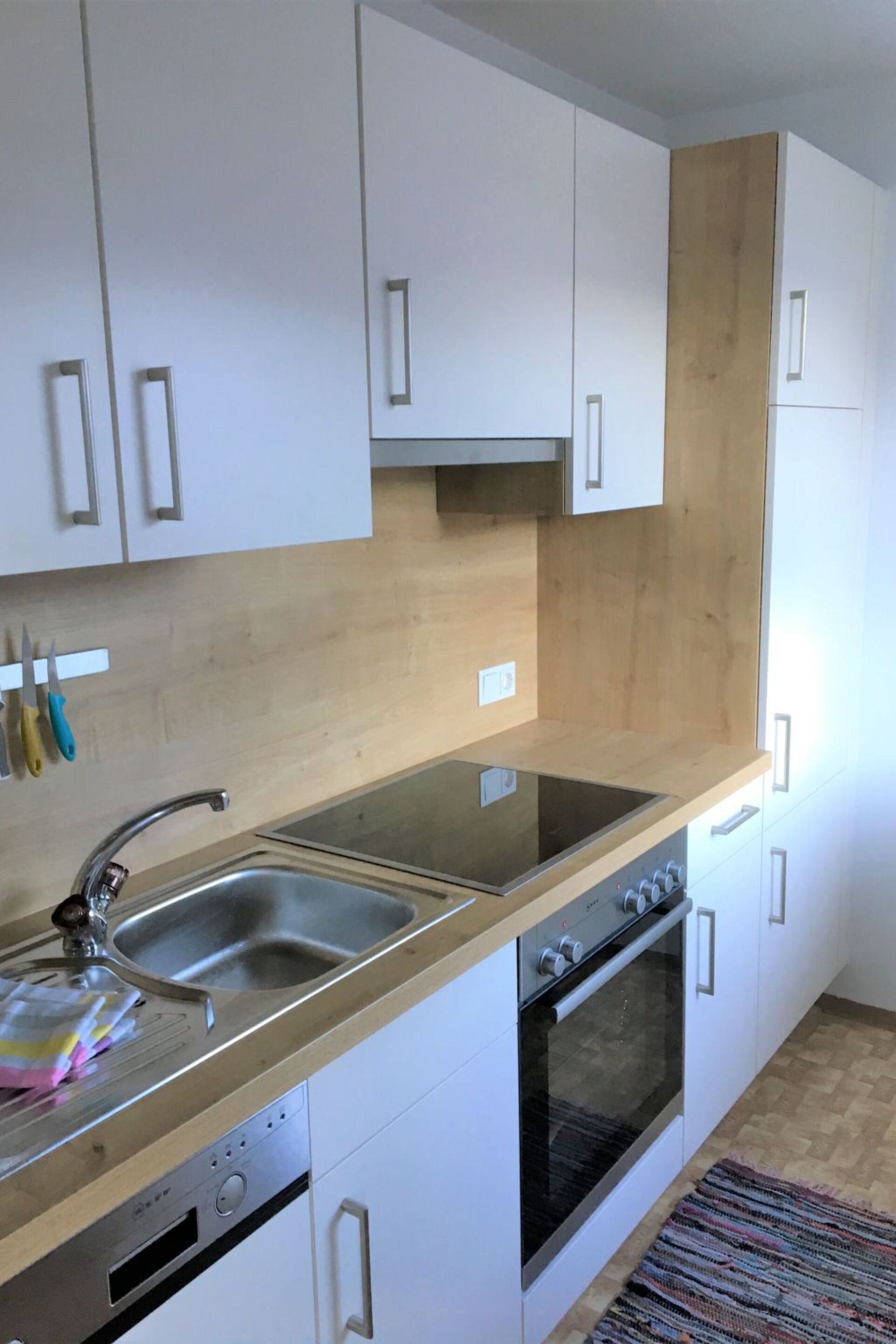 Elegant 2-Bed Apartment in Kufstein, Sleeps 4, 1162
