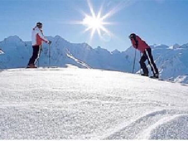 1-Bed Apartment with Mountain View in Imst, Sleeps 2, 1167