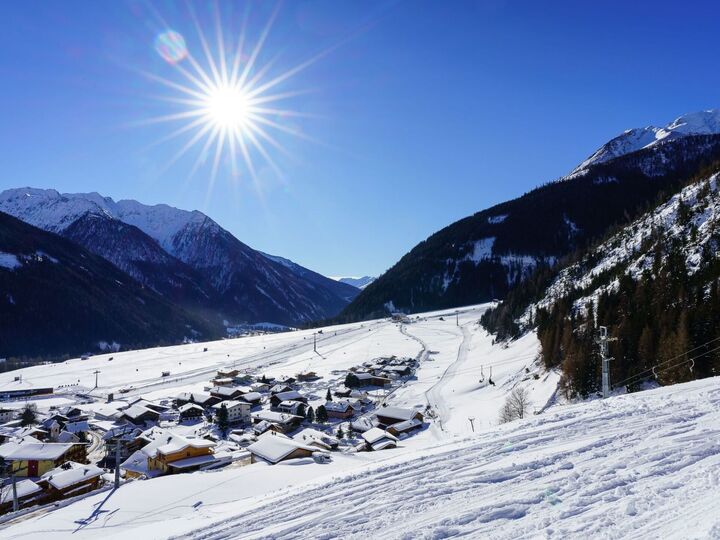 Idyllic 5-Bed House in Lienz, Sleeps 12, 1329