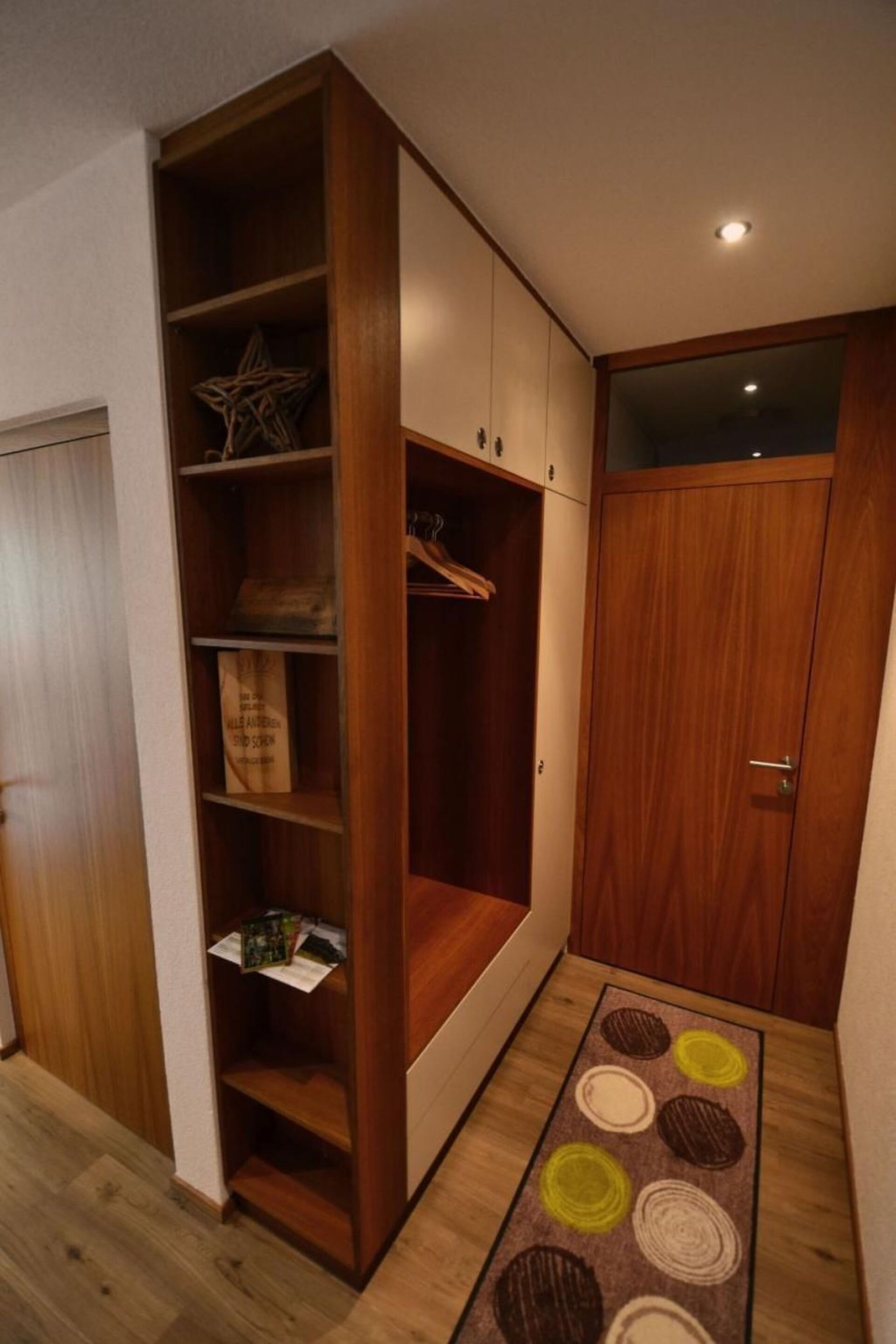 2-Bed Apartment in Bregenz, Sleeps 4, 1043
