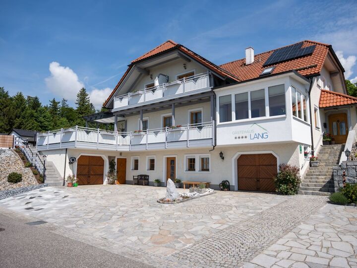 Idyllic 1-Bed Apartment in Rohrbach, Sleeps 1, 1006, Pfarrkirchen im Mühlkreis, Austria