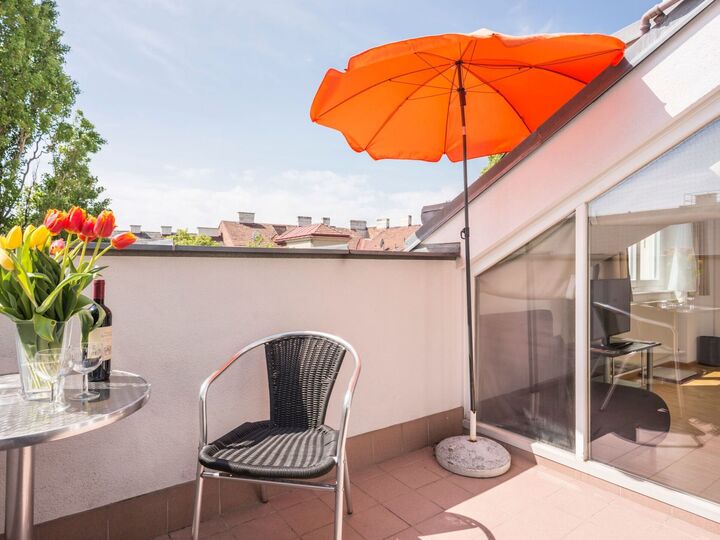 Elegant 1-Bed Apartment in Wien, Sleeps 4, 1001