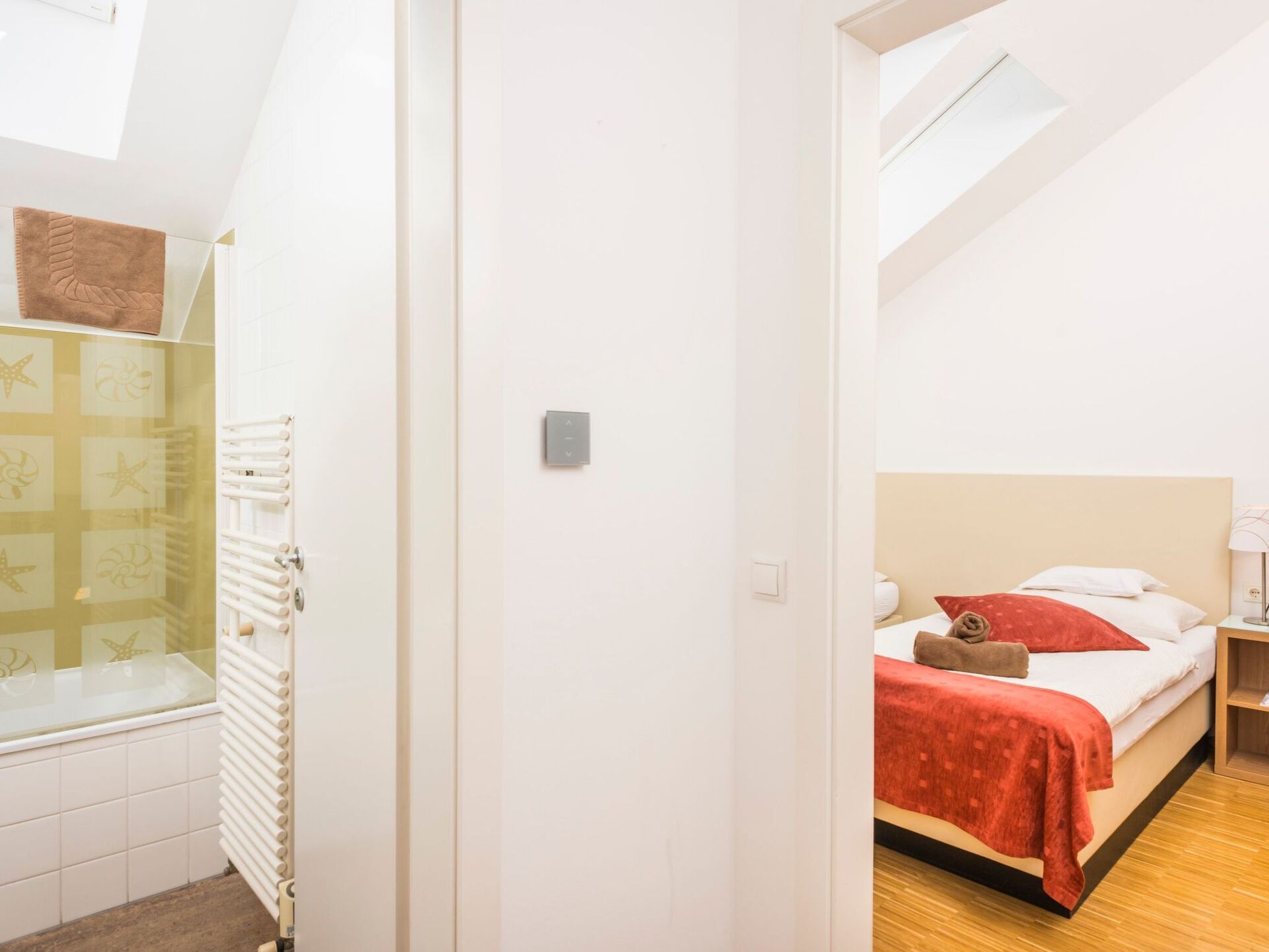 Elegant 1-Bed Apartment in Wien, Sleeps 4, 1001