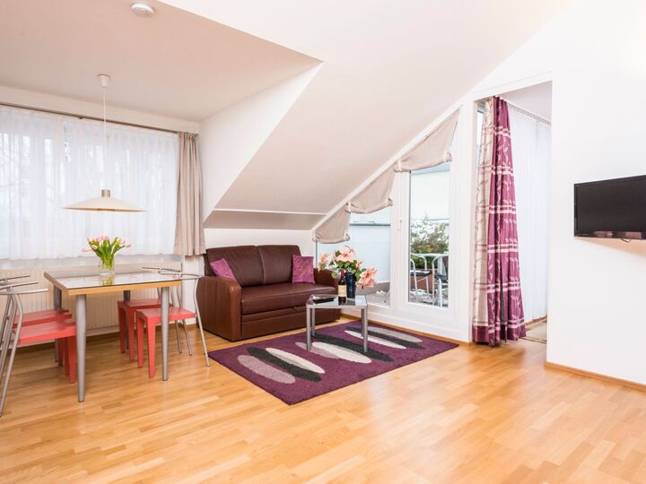 Spacious 1-Bed Apartment in Wien, Sleeps 2, 1000, Wien, Austria