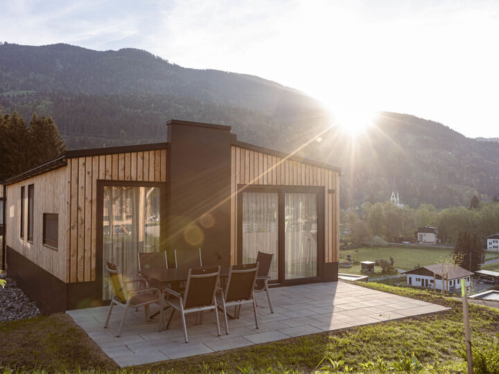 3-Bed House with Mountain View in Hermagor, Sleeps 6, 1008, Kötschach, Austria