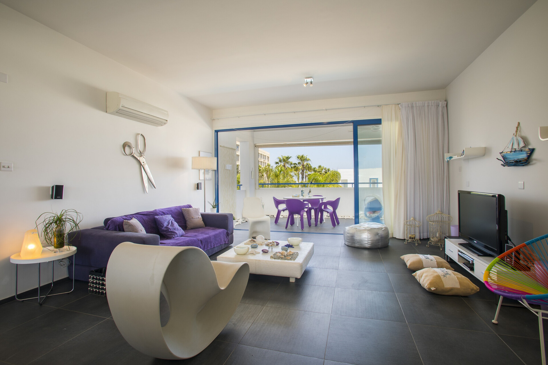 5 Star Aster Seaside Suite – Stylish Retreat in Cape Greco