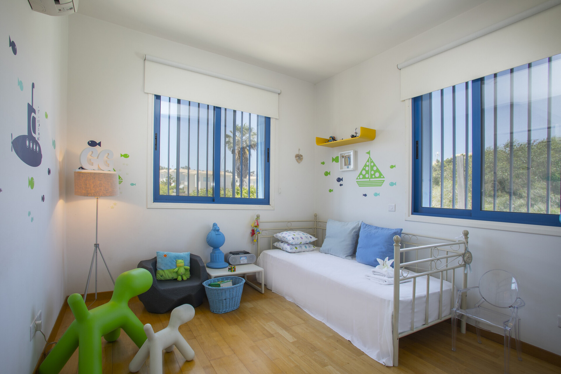 5 Star Aster Seaside Suite – Stylish Retreat in Cape Greco