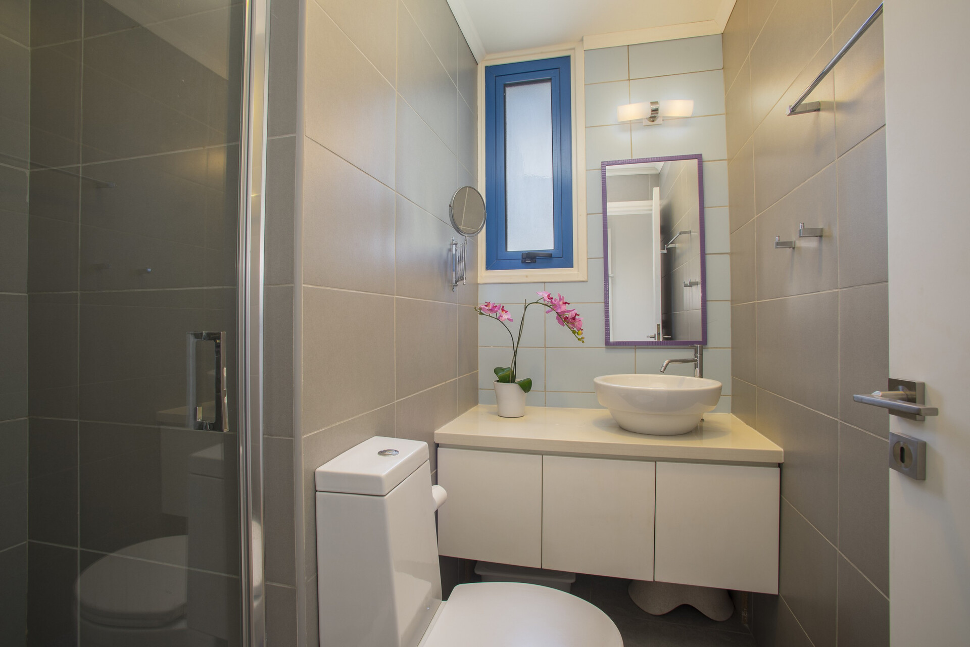 5 Star Aster Seaside Suite – Stylish Retreat in Cape Greco