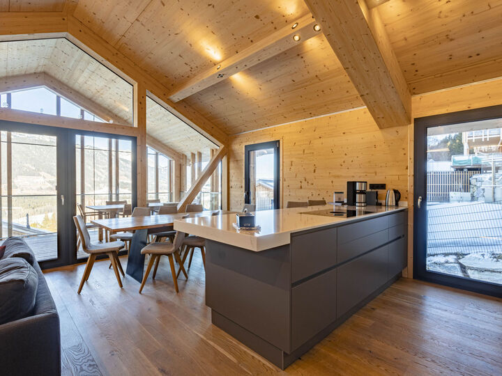 3-Bed House with Private Pool in Liezen, Sleeps 8, 1072, Ennsling, Austria