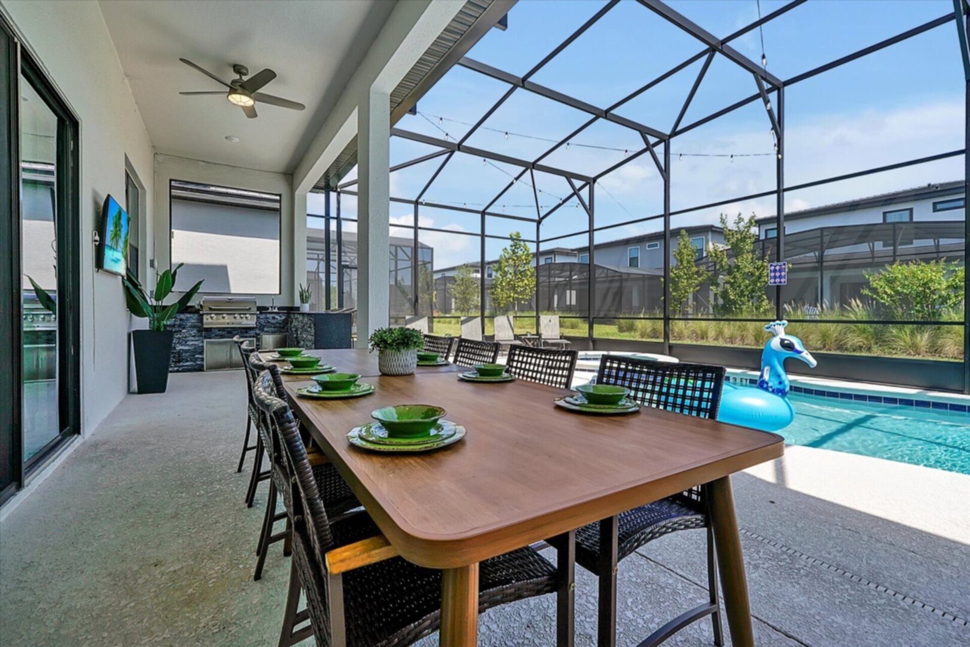 The Ultimate 15 Bedroom Mansion on Orange County, Orlando Mansion 6675