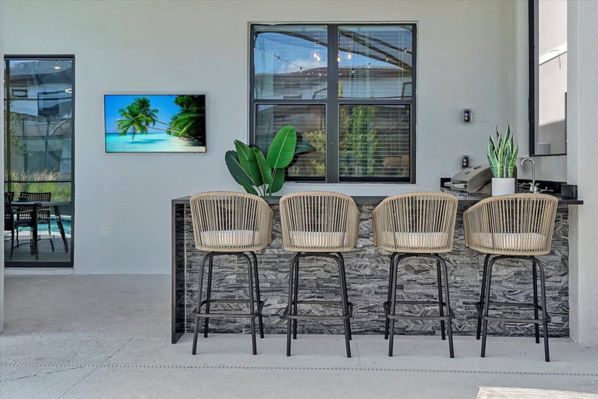 The Ultimate 15 Bedroom Mansion on Orange County, Orlando Mansion 6675