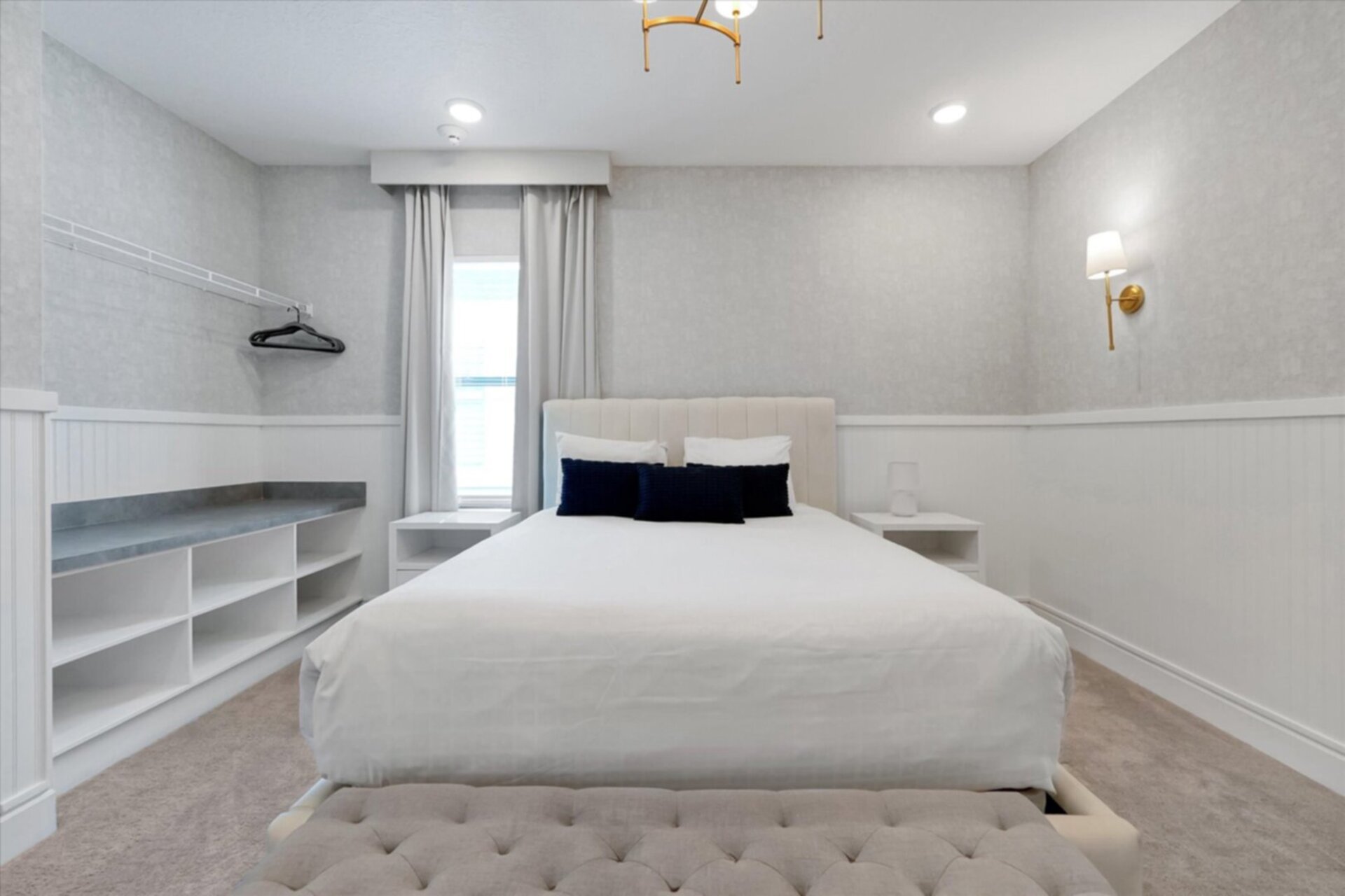 The Ultimate 15 Bedroom Mansion on Orange County, Orlando Mansion 6675