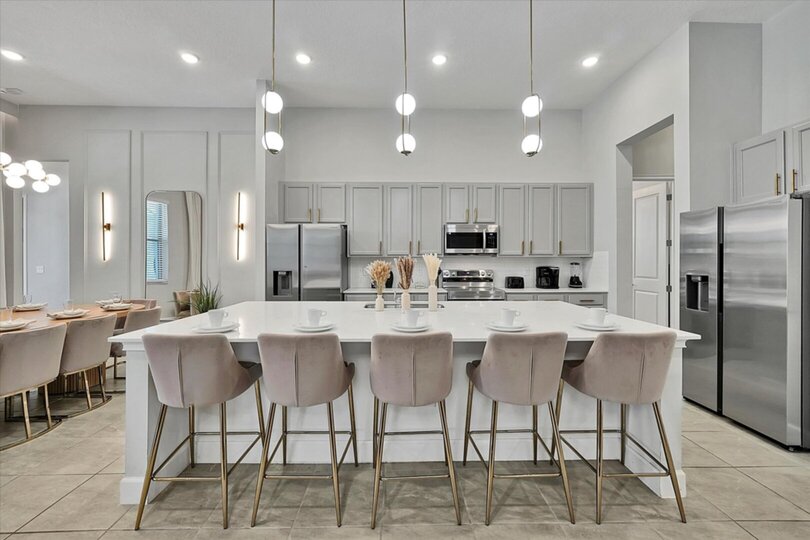 The Ultimate 15 Bedroom Mansion on Orange County, Orlando Mansion 6675