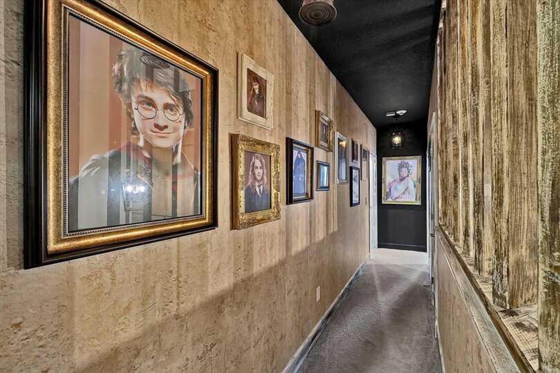 The Ultimate 15 Bedroom Mansion on Orange County, Orlando Mansion 6675
