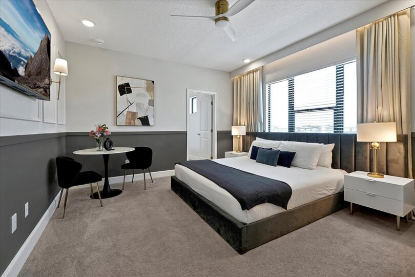 The Ultimate 15 Bedroom Mansion on Orange County, Orlando Mansion 6675