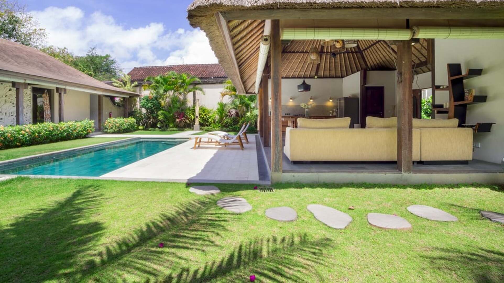 5 Star Akilea Estate – Tropical Grandeur Retreat