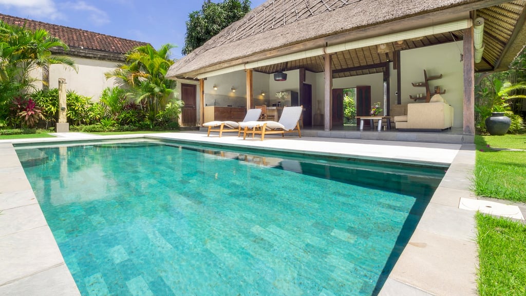 5 Star Akilea Estate – Tropical Grandeur Retreat