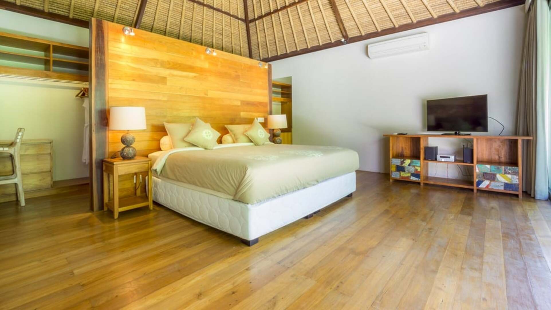 5 Star Akilea Estate – Tropical Grandeur Retreat