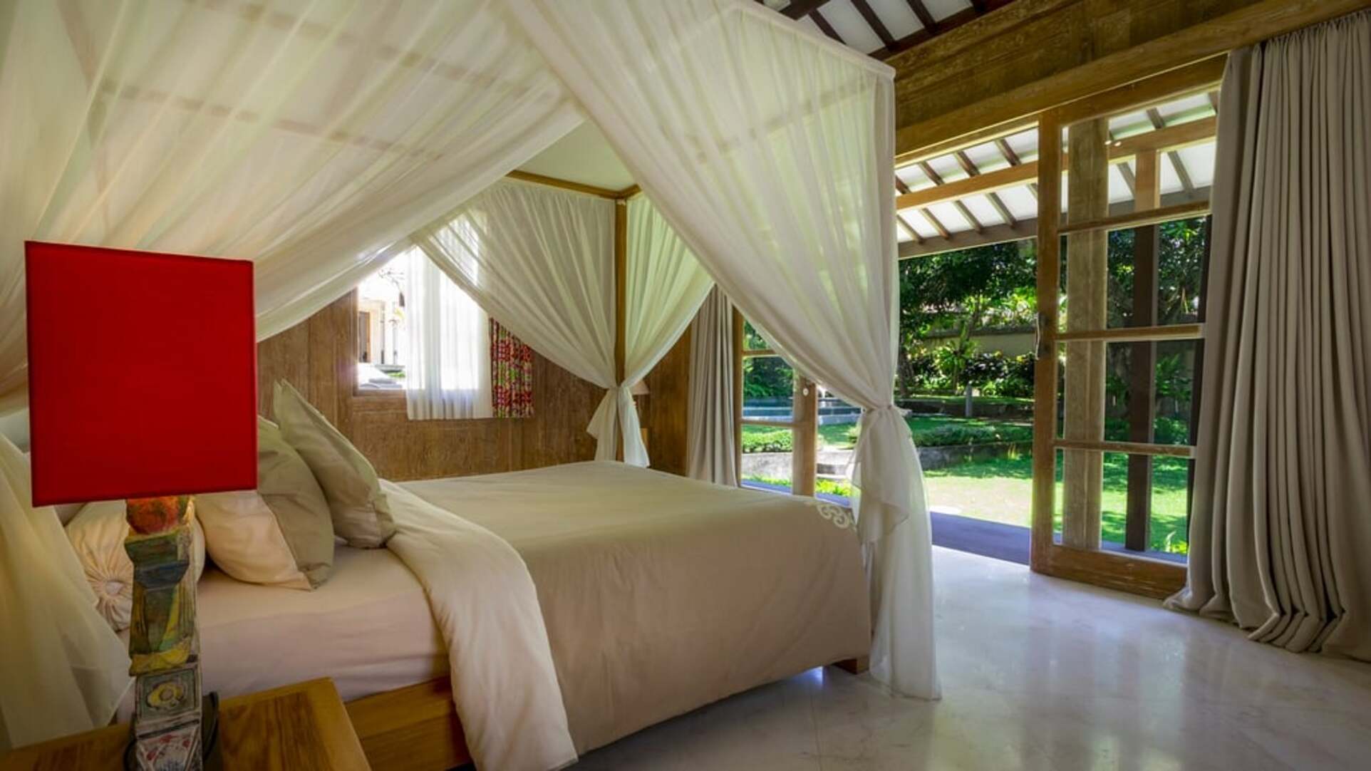 5 Star Akilea Estate – Tropical Grandeur Retreat