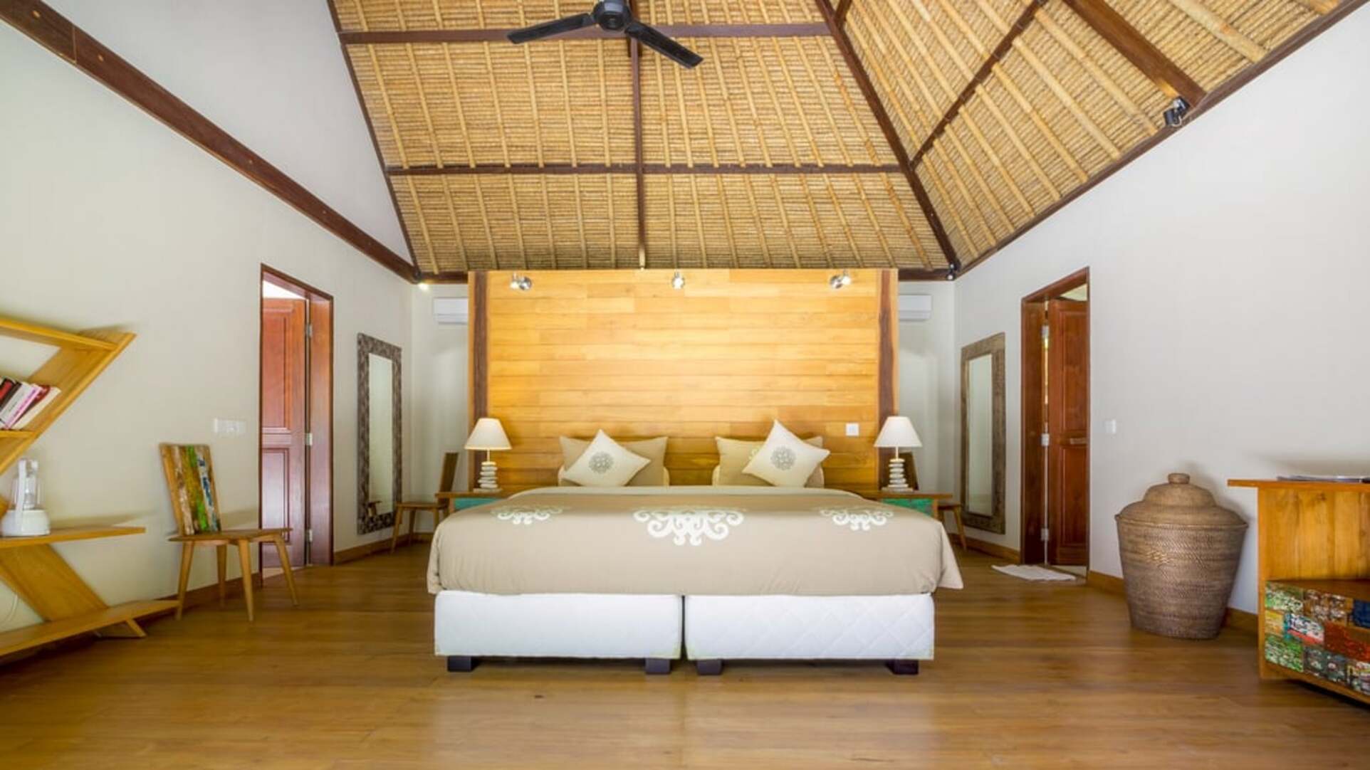 5 Star Akilea Estate – Tropical Grandeur Retreat