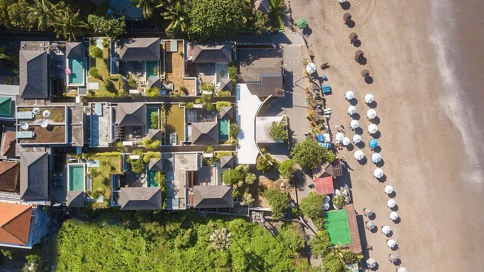 5 Star The Chand’s Two – Beachfront Family Escape