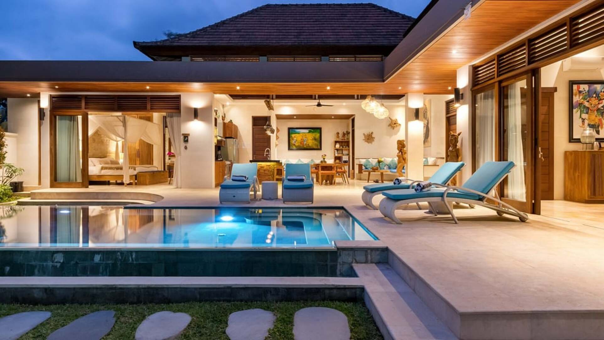 5 Star Villa Liang Ubud – Serene Ricefield Escape