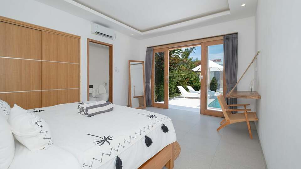 5 Star Villa Kuwait - Contemporary Tropical Escape