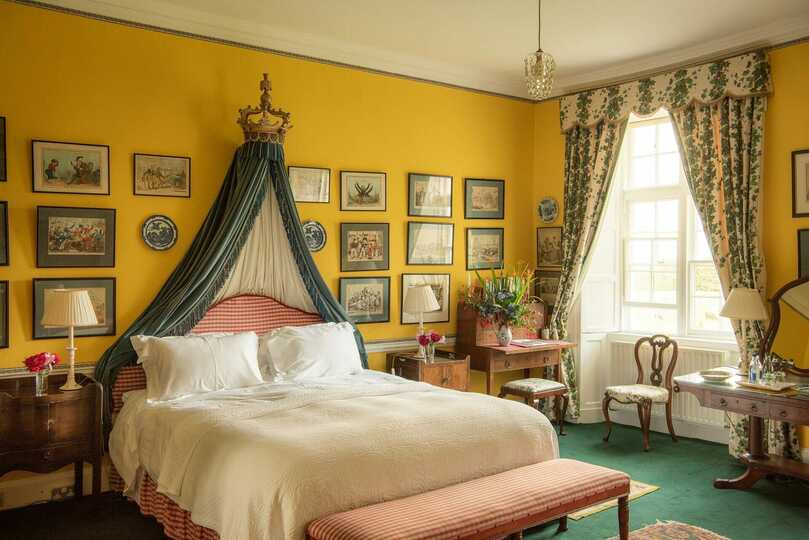 Elegant 15 Bedroom Castle for an Unforgettable Experience