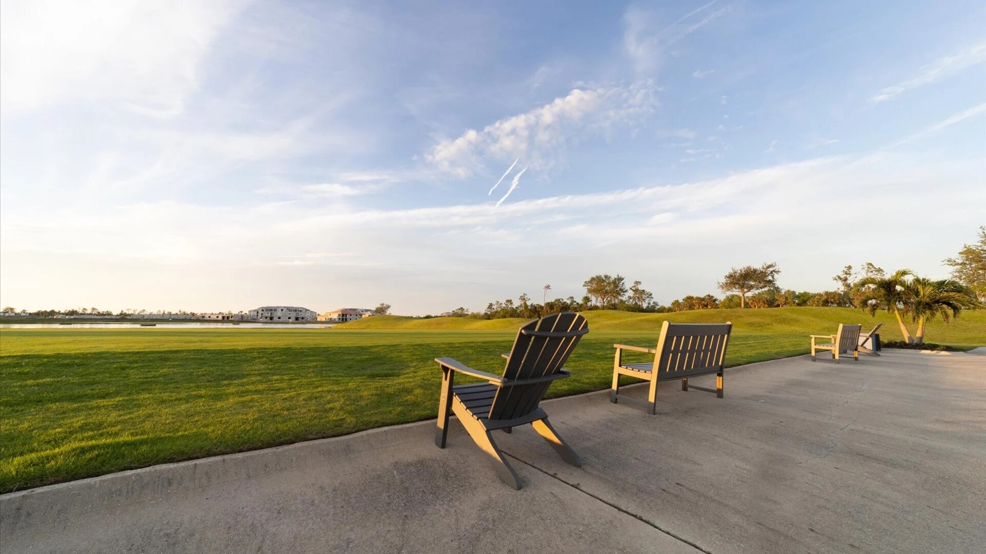Heritage Landing clubhouse sunset