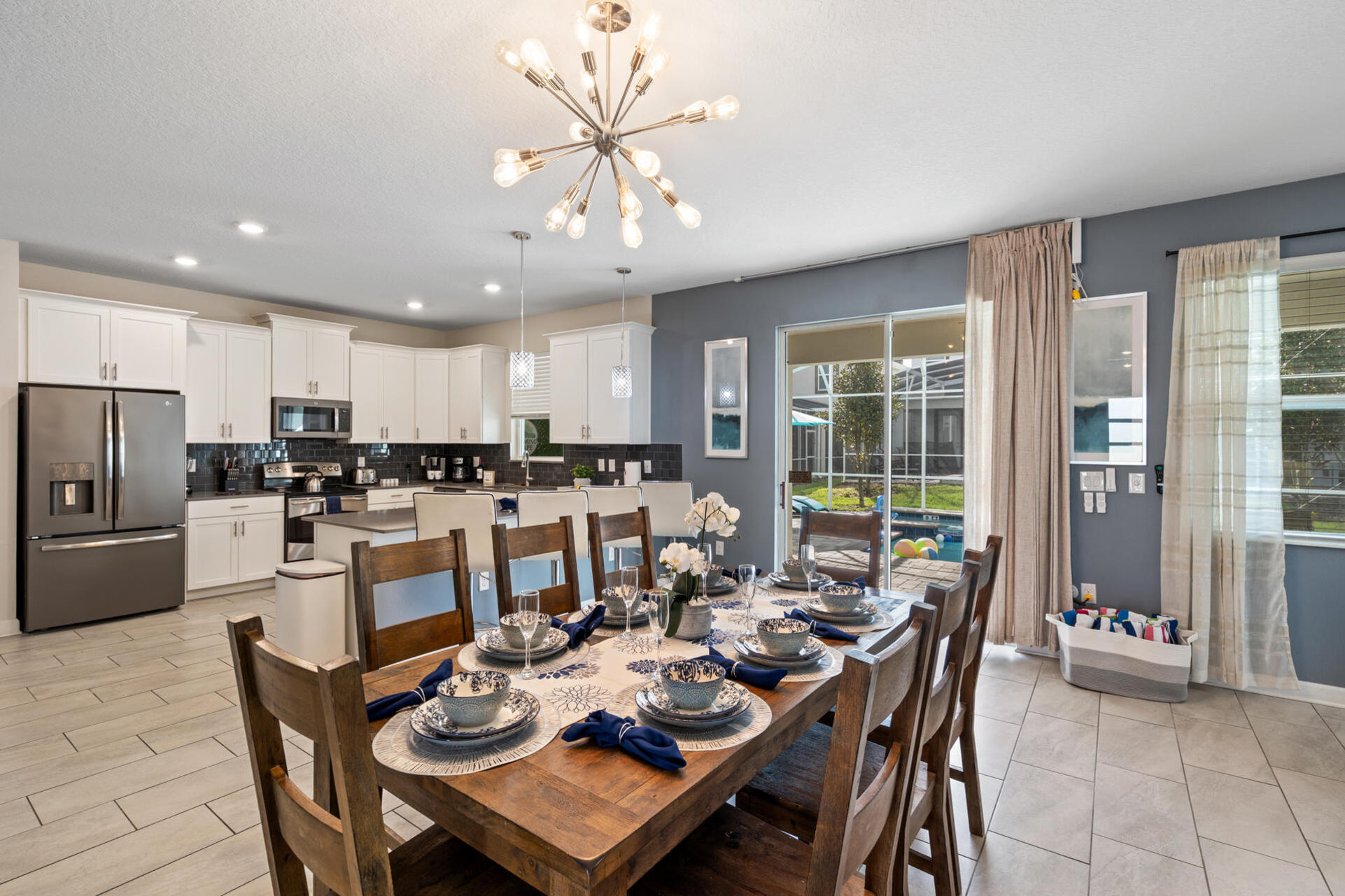 Dining Kitchen