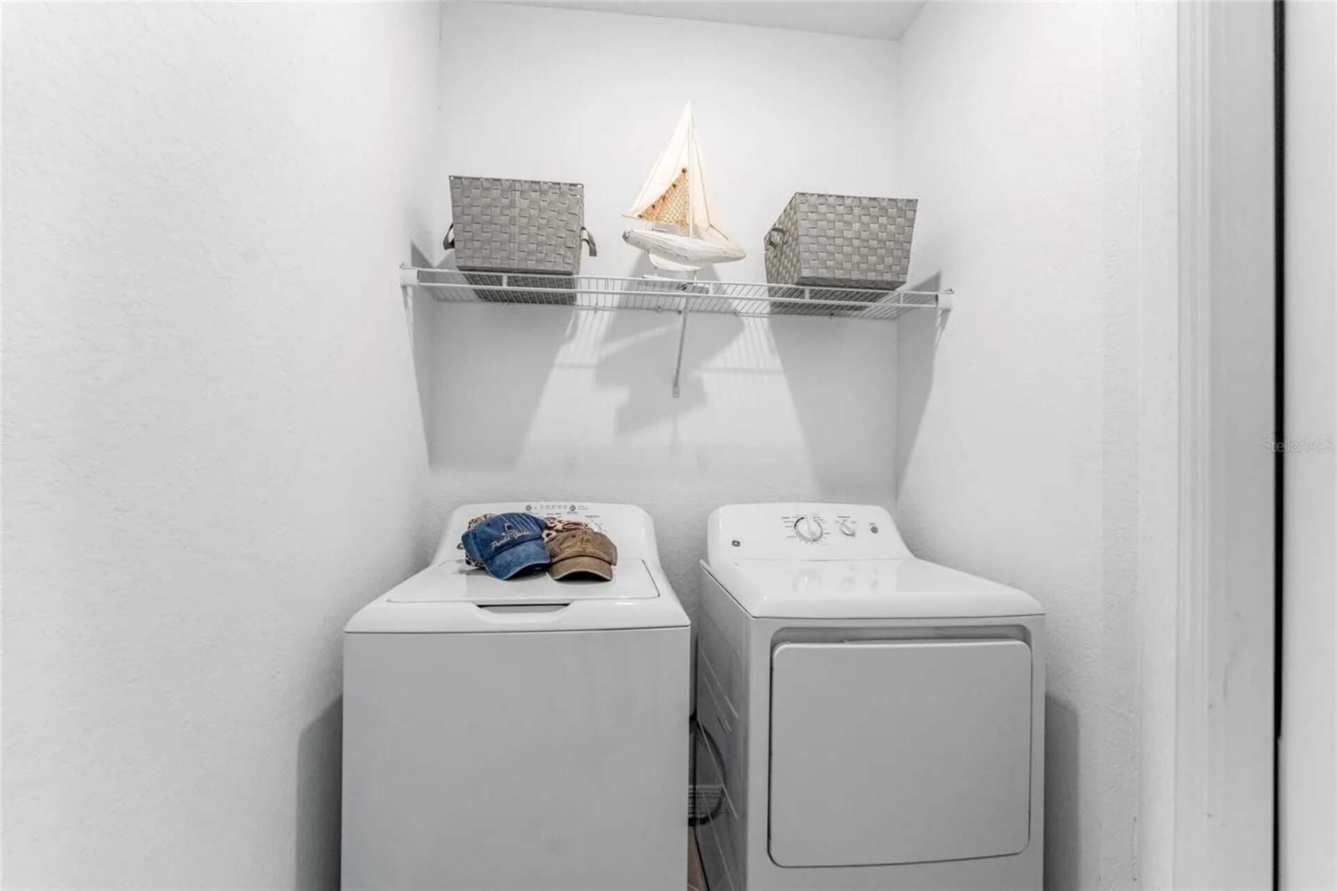 Full-size washer & dryer