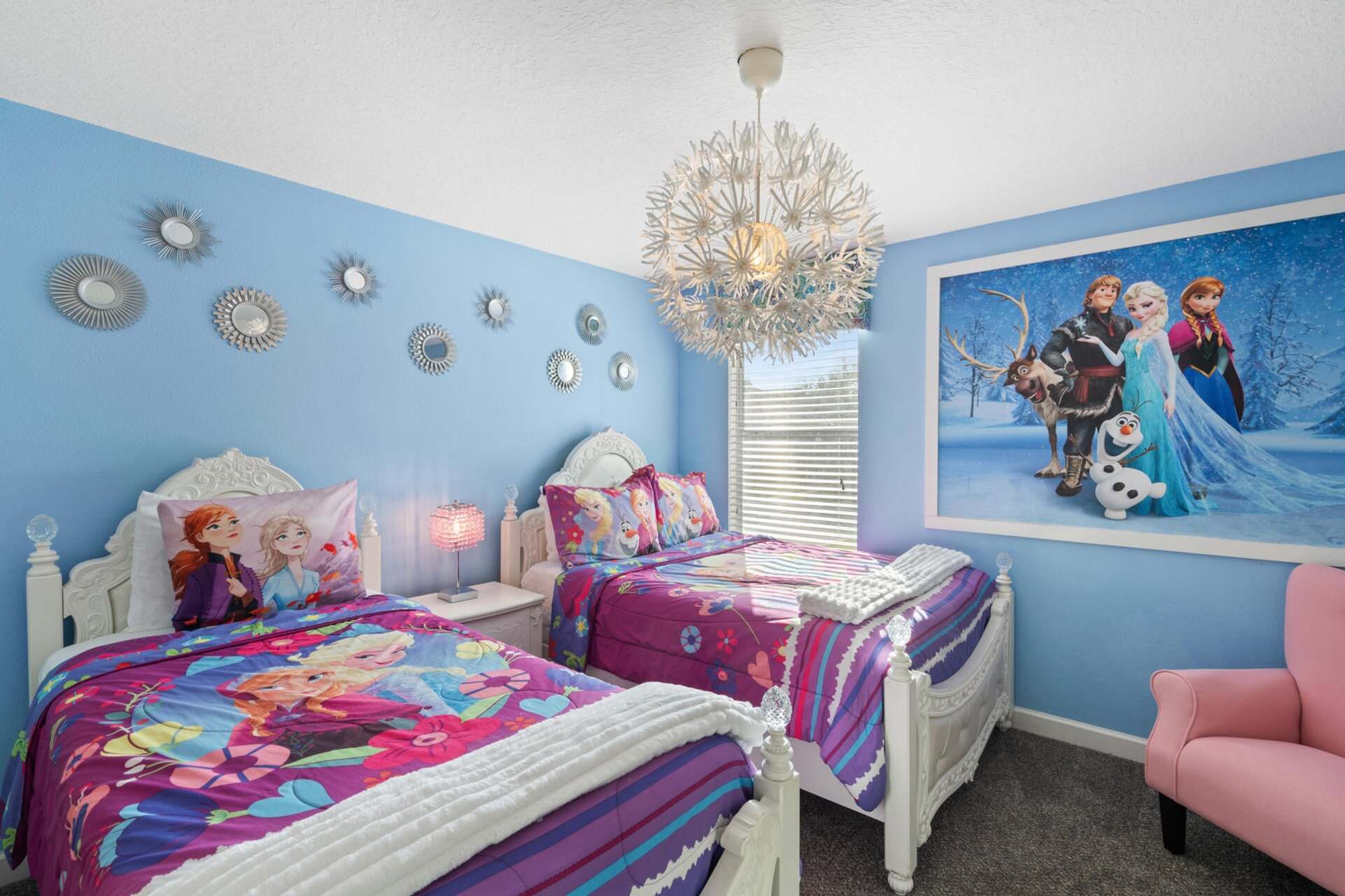 Twin/Double Bedroom 6 Upstairs Shared Bathroom 43" Roku TV Frozen Theme