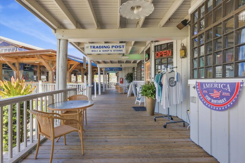 Burnt Store Marina Resort Amenities