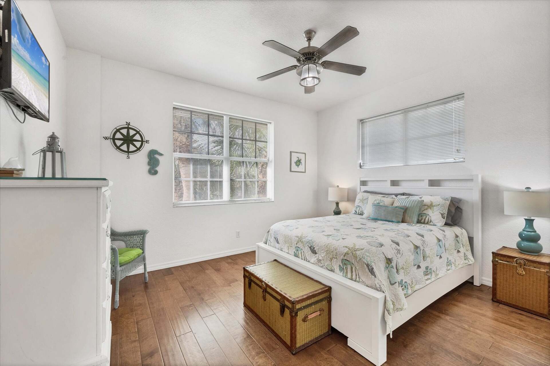 Upstairs guest bedroom 2 with queen bed and 32" Smart TV
