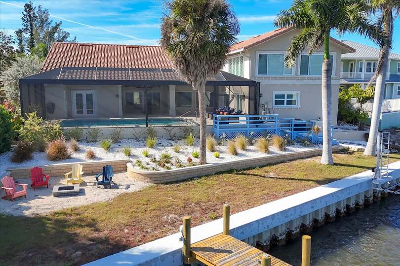 Stunning 5/4 waterfront home with private pool and beach access on Manasota Key island in Englewood, FL
