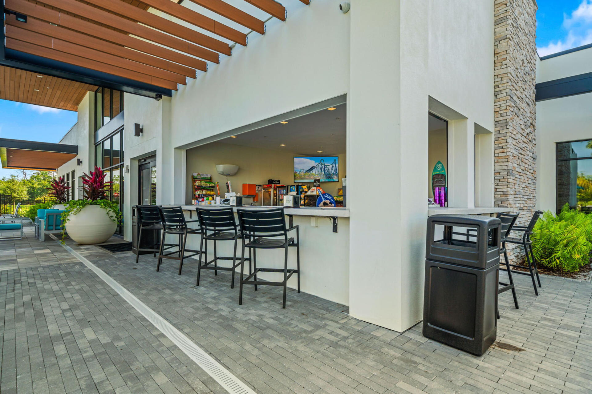 Elegant Estate Living in Orlando's Heart, 6697