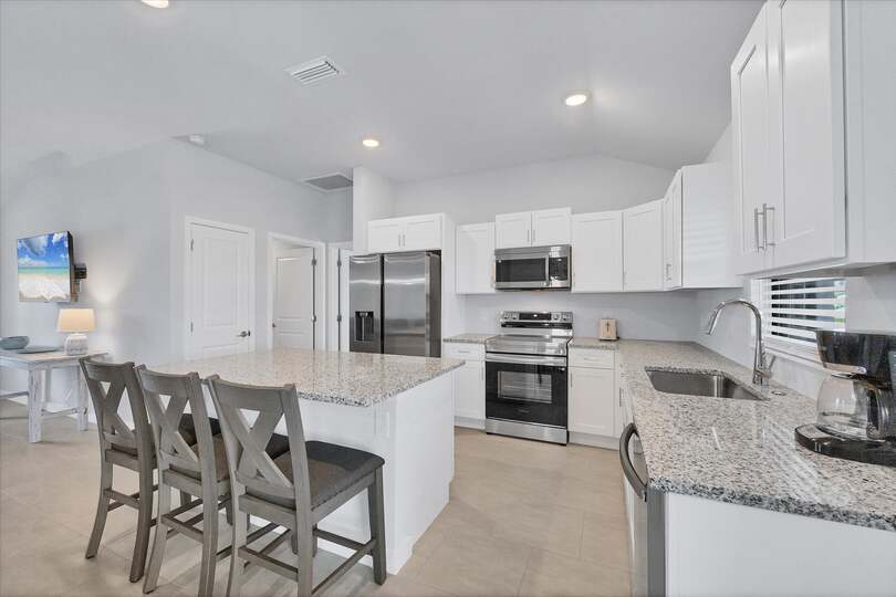 Fully-equipped kitchen