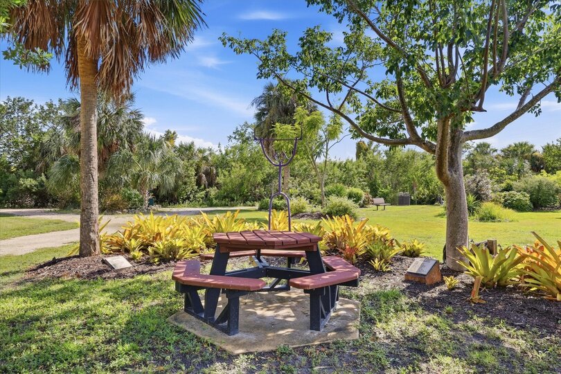 Ideal Family Home in Punta Gorda, 5946