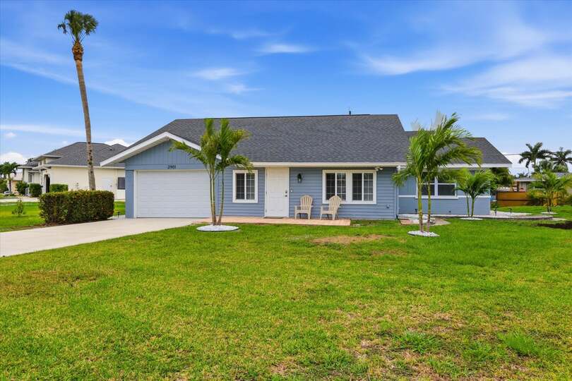 Cozy 3 bedroom, 2 bathroom home with private pool in Punta Gorda