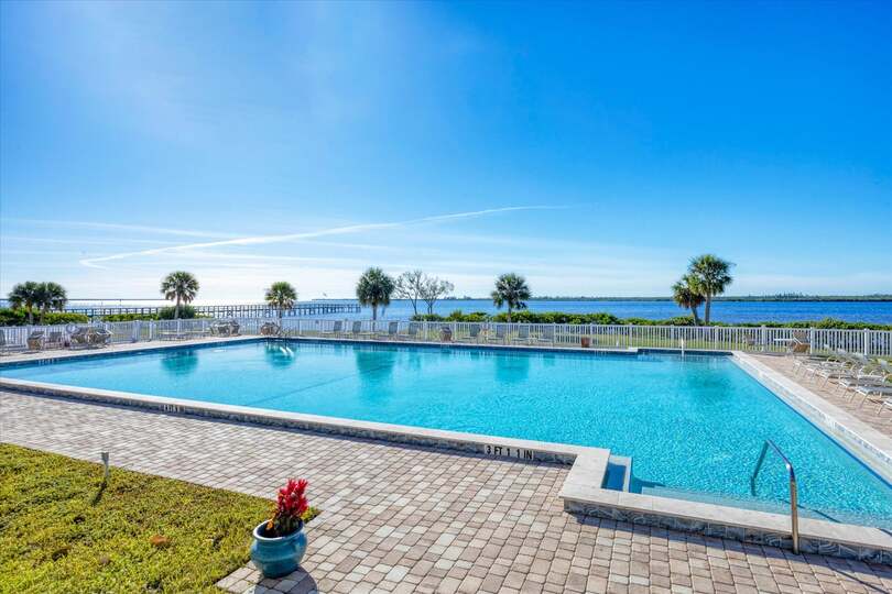 Modern Condo Living in Port Charlotte, 5952, Port Charlotte, United States
