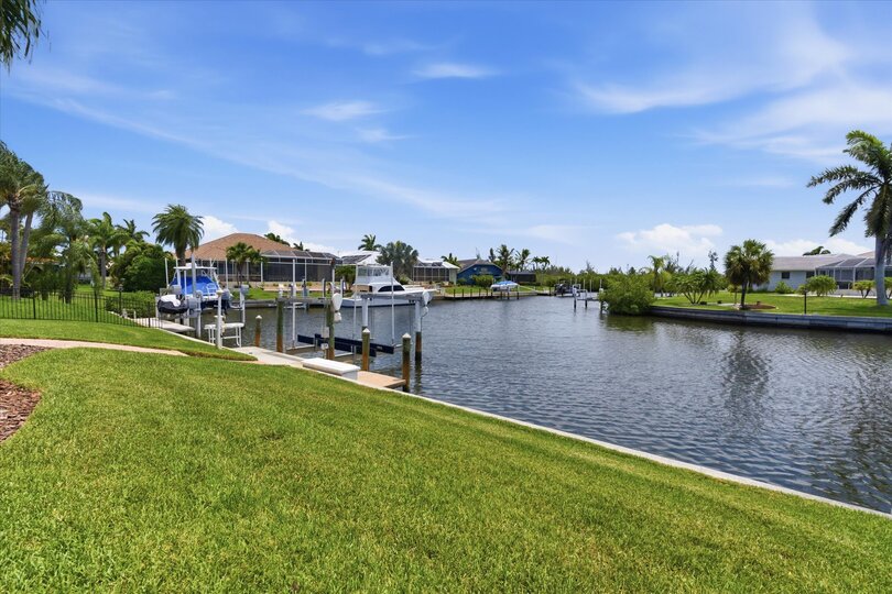 Dock size 7' x 30' with electricity, water, and a fish cleaning station
